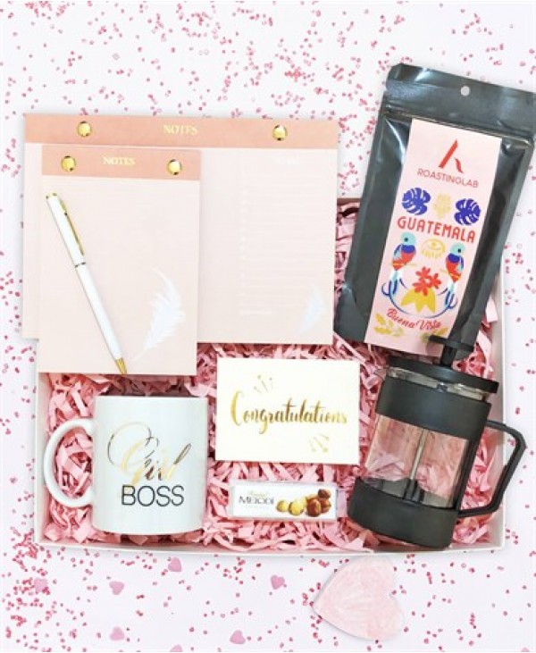 Girl Boss Hediye Kutusu